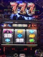 神の左手 悪魔の右目 読者さんの報告